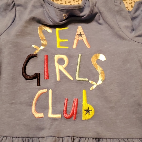 Matching crown and ivy set - Picture 2 of 3